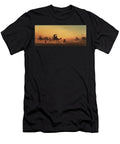 1 Caravane Au Coucher Du Soleil Charles Theodore Frere T-Shirt